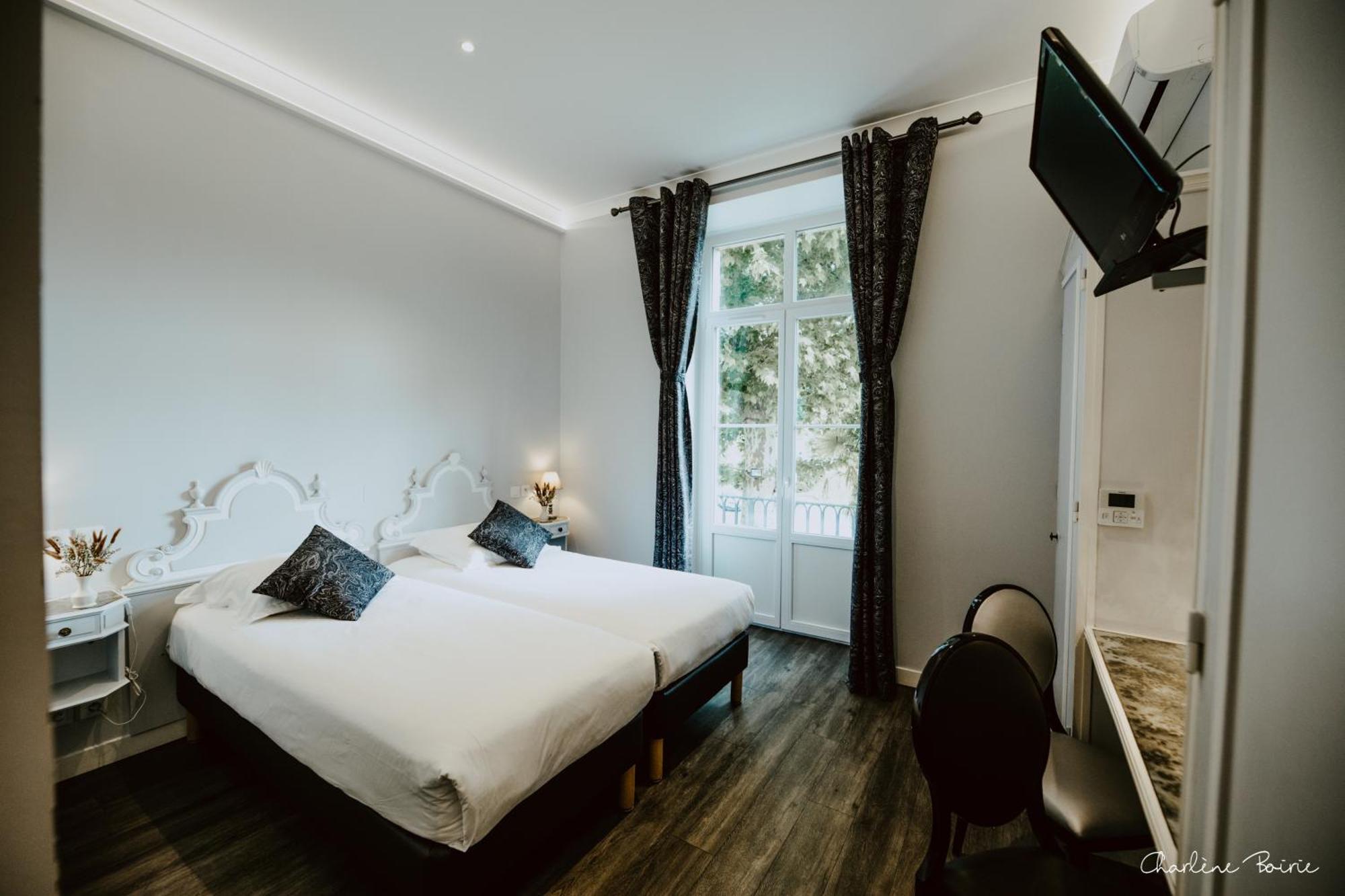 Grand Hotel Des Bains Vals-les-Bains Εξωτερικό φωτογραφία