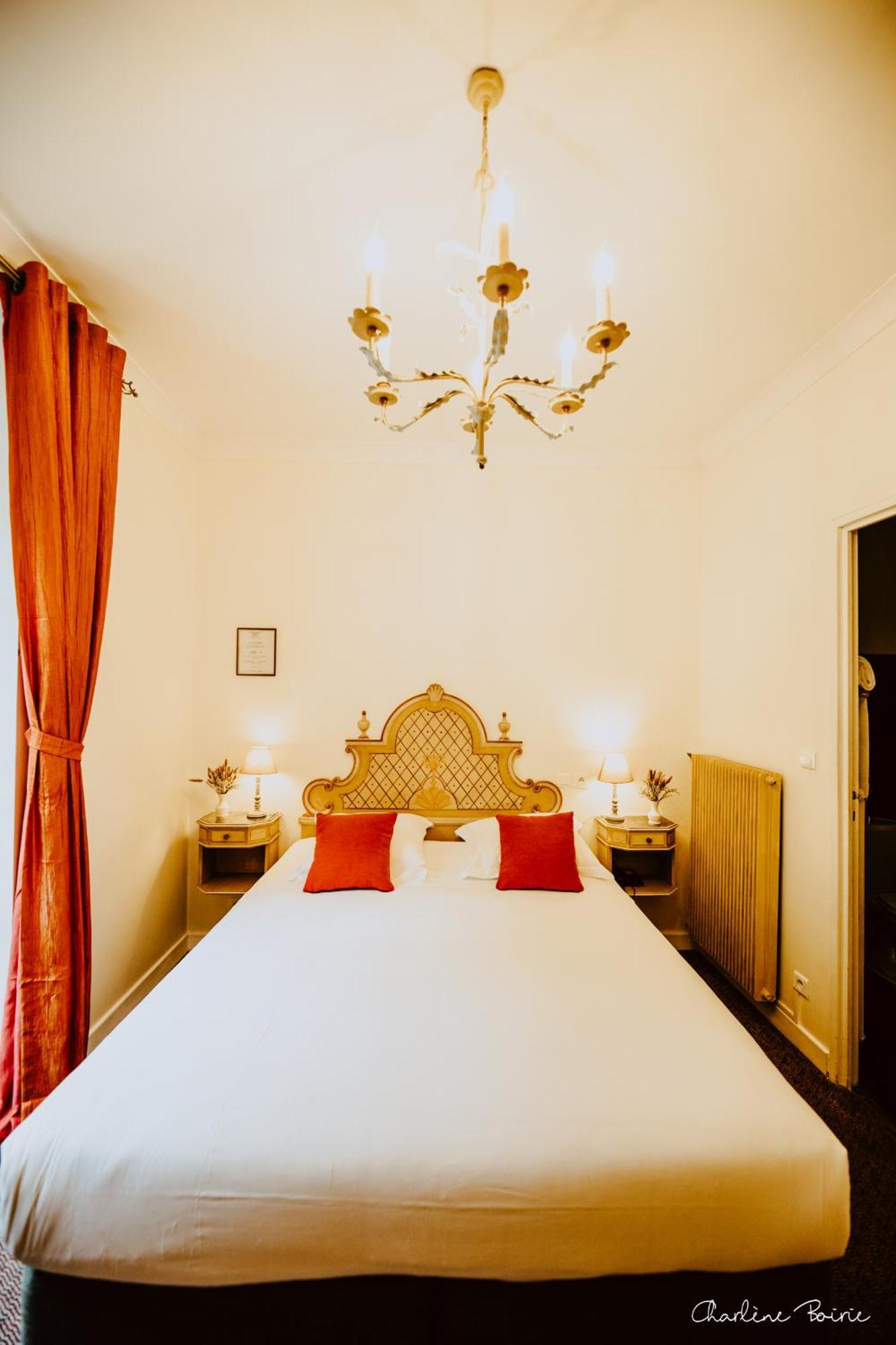 Grand Hotel Des Bains Vals-les-Bains Εξωτερικό φωτογραφία